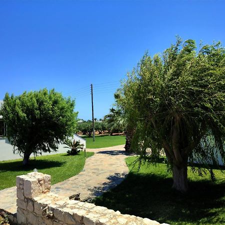 Fotini Apartments Палекастрон Екстериор снимка