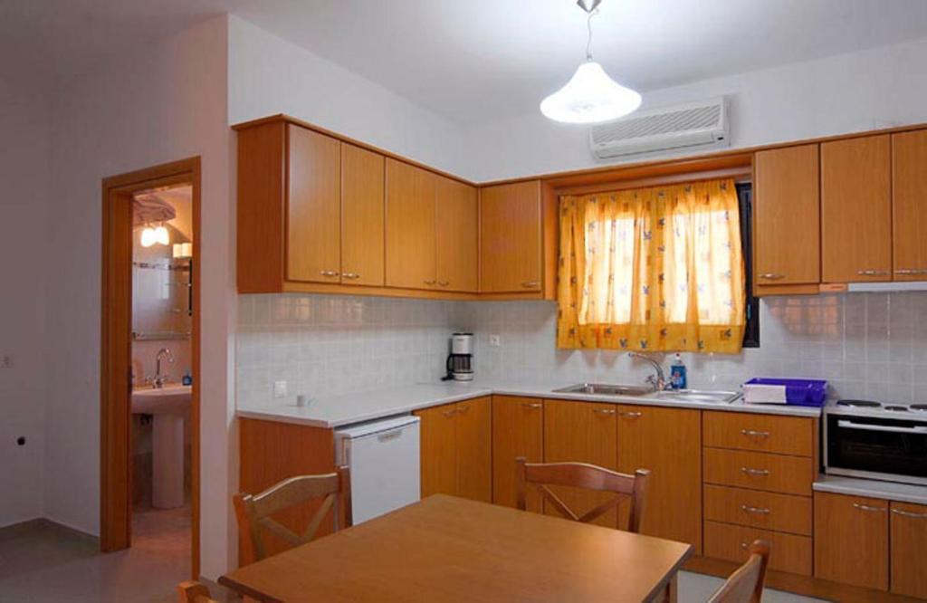Fotini Apartments Палекастрон Стая снимка